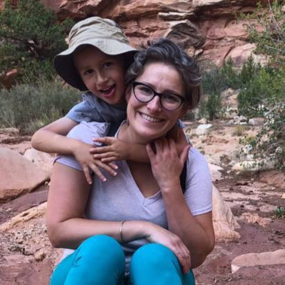 Meet your Posher, April